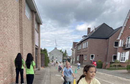  (vergroot foto)