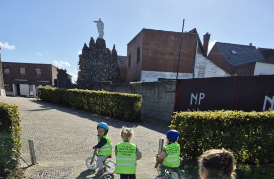 (vergroot foto)