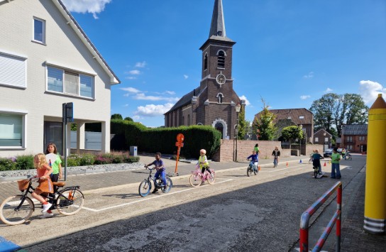  (vergroot foto)