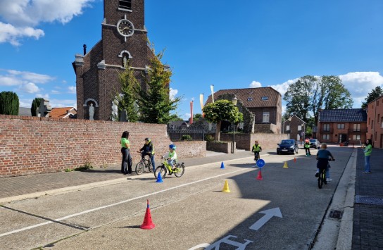  (vergroot foto)