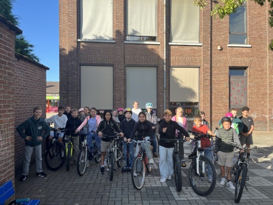  (vergroot foto)