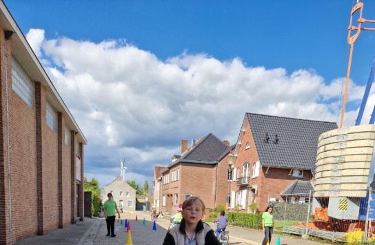  (vergroot foto)
