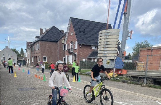 (vergroot foto)