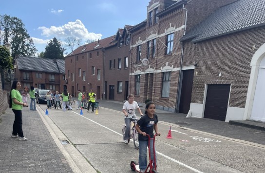  (vergroot foto)