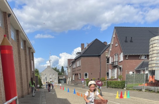  (vergroot foto)