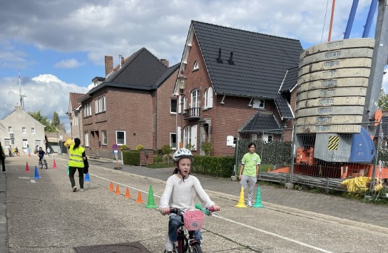  (vergroot foto)