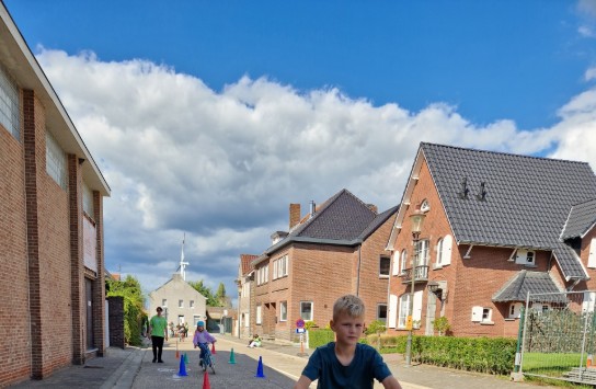  (vergroot foto)