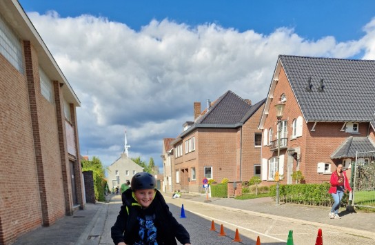 (vergroot foto)