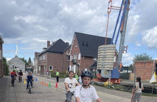  (vergroot foto)