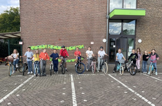  (vergroot foto)