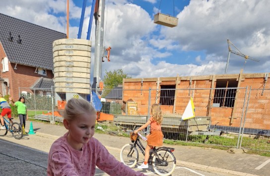  (vergroot foto)