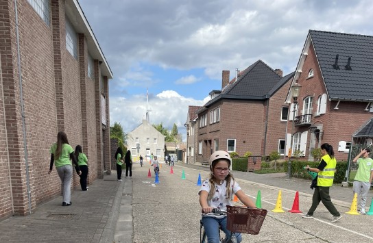  (vergroot foto)