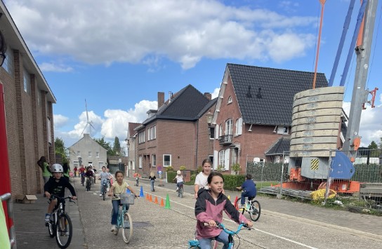 (vergroot foto)