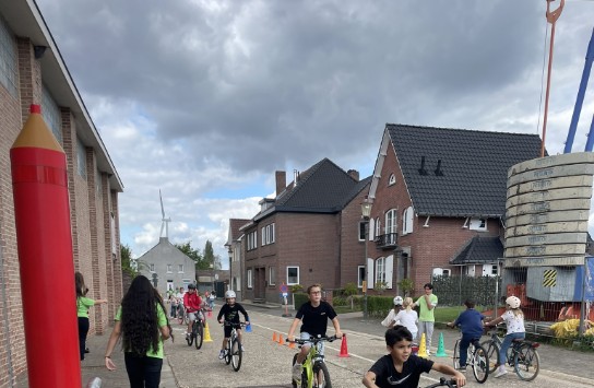  (vergroot foto)