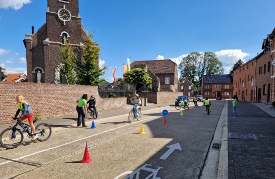  (vergroot foto)