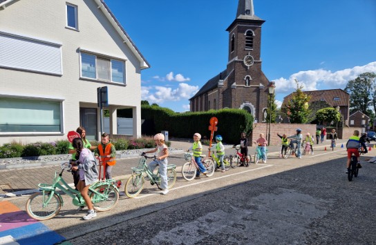  (vergroot foto)