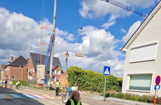  (vergroot foto)