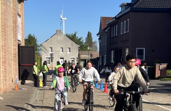  (vergroot foto)