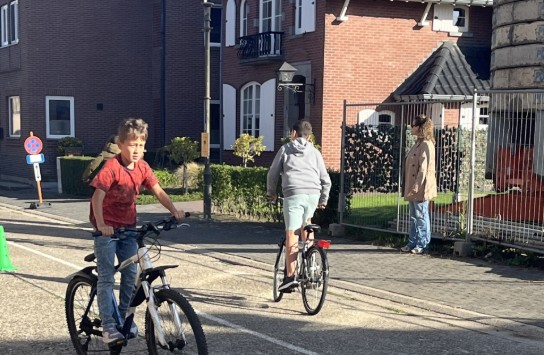  (vergroot foto)