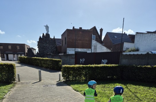  (vergroot foto)