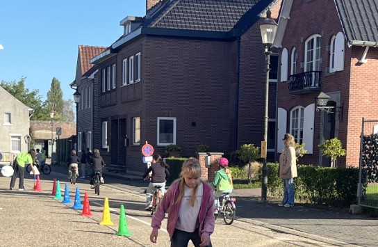  (vergroot foto)