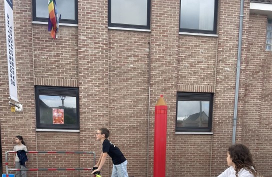  (vergroot foto)