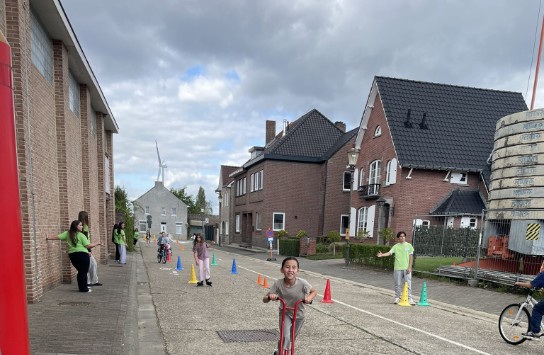  (vergroot foto)