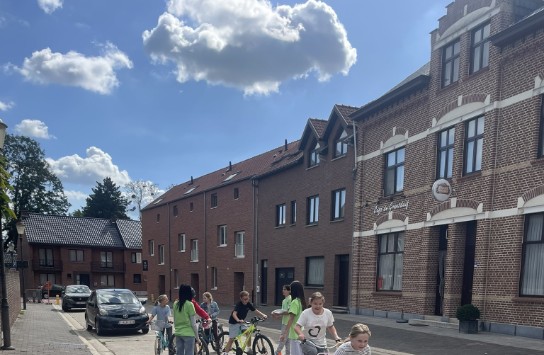  (vergroot foto)
