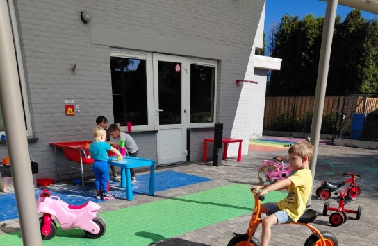  (vergroot foto)