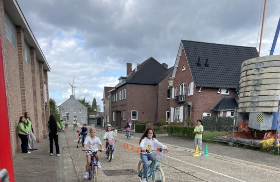  (vergroot foto)