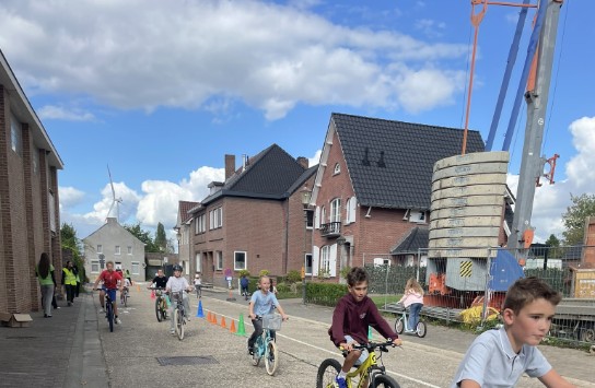  (vergroot foto)