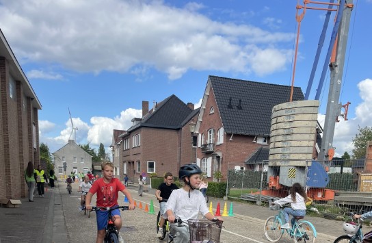  (vergroot foto)